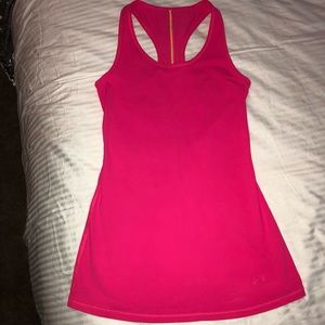 Under Armour Pure Strech Heat Gear Tank